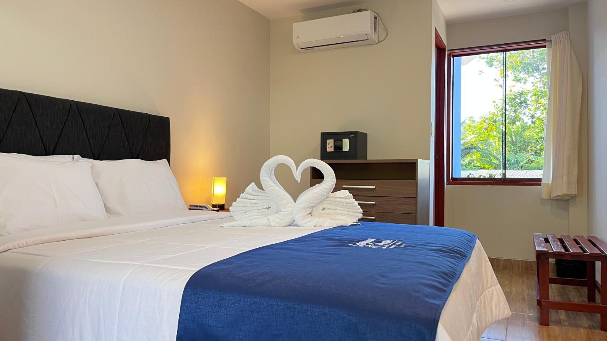 Laguna Azul Hotel & Suites Sauce Exterior foto